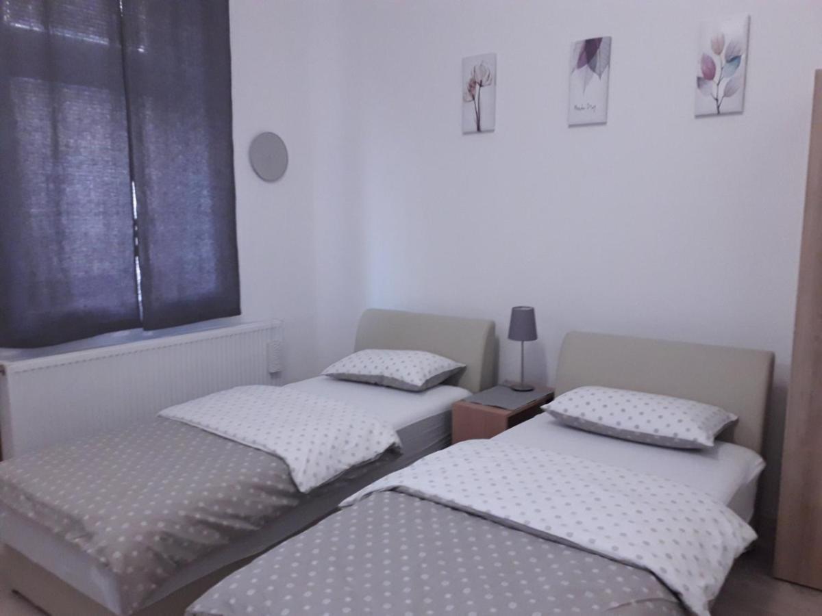 Studio Apartman Ela Travnik Kültér fotó